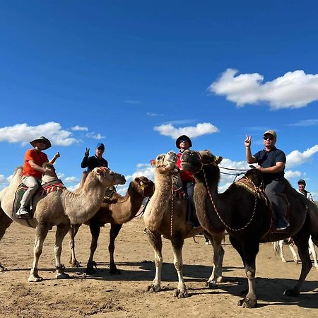 Camel Track Guesthouse And Tour Operator Llc Ulaanbaatar Exterior foto
